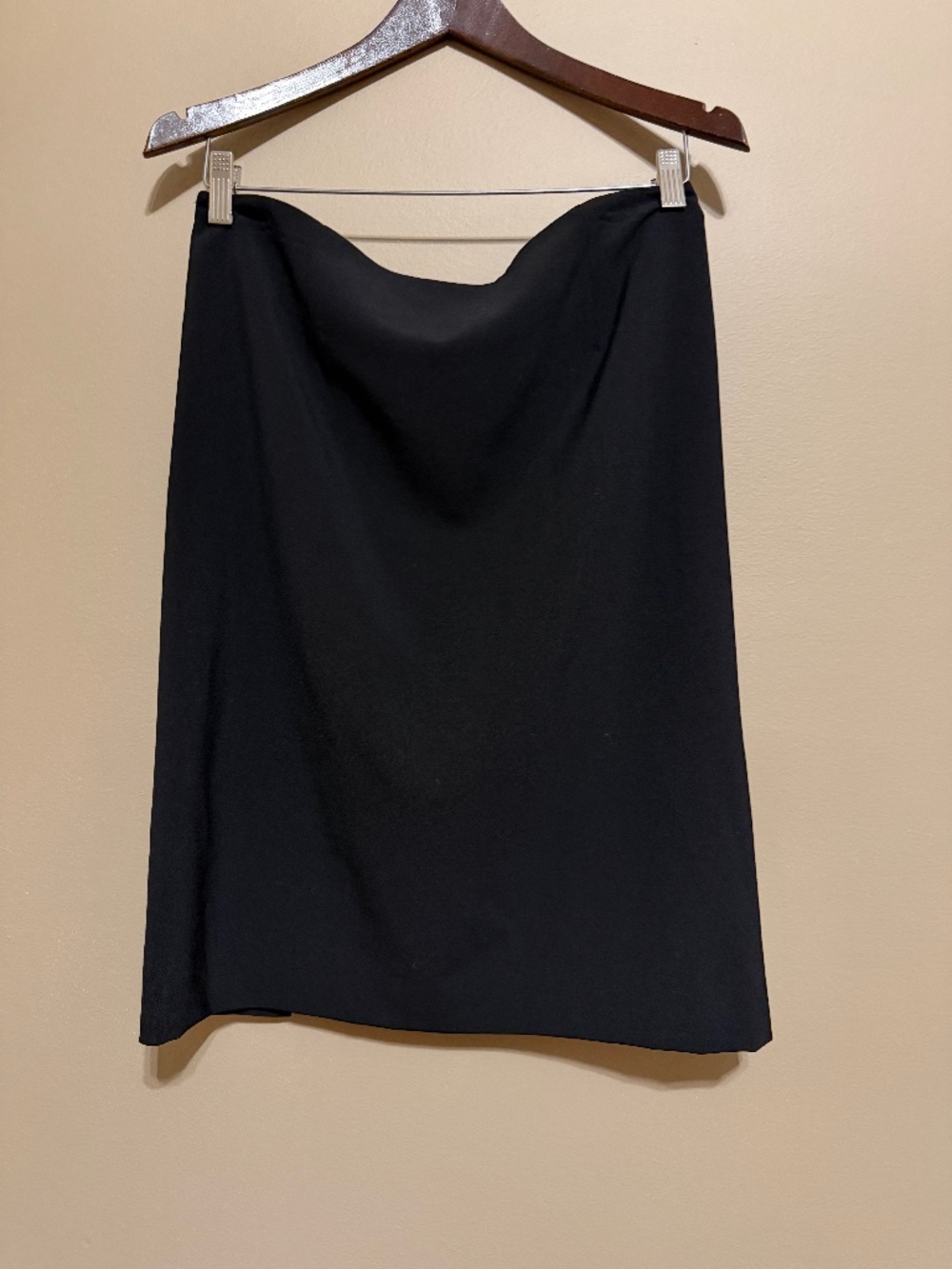Theory Golda 2 Black Pencil Skirt